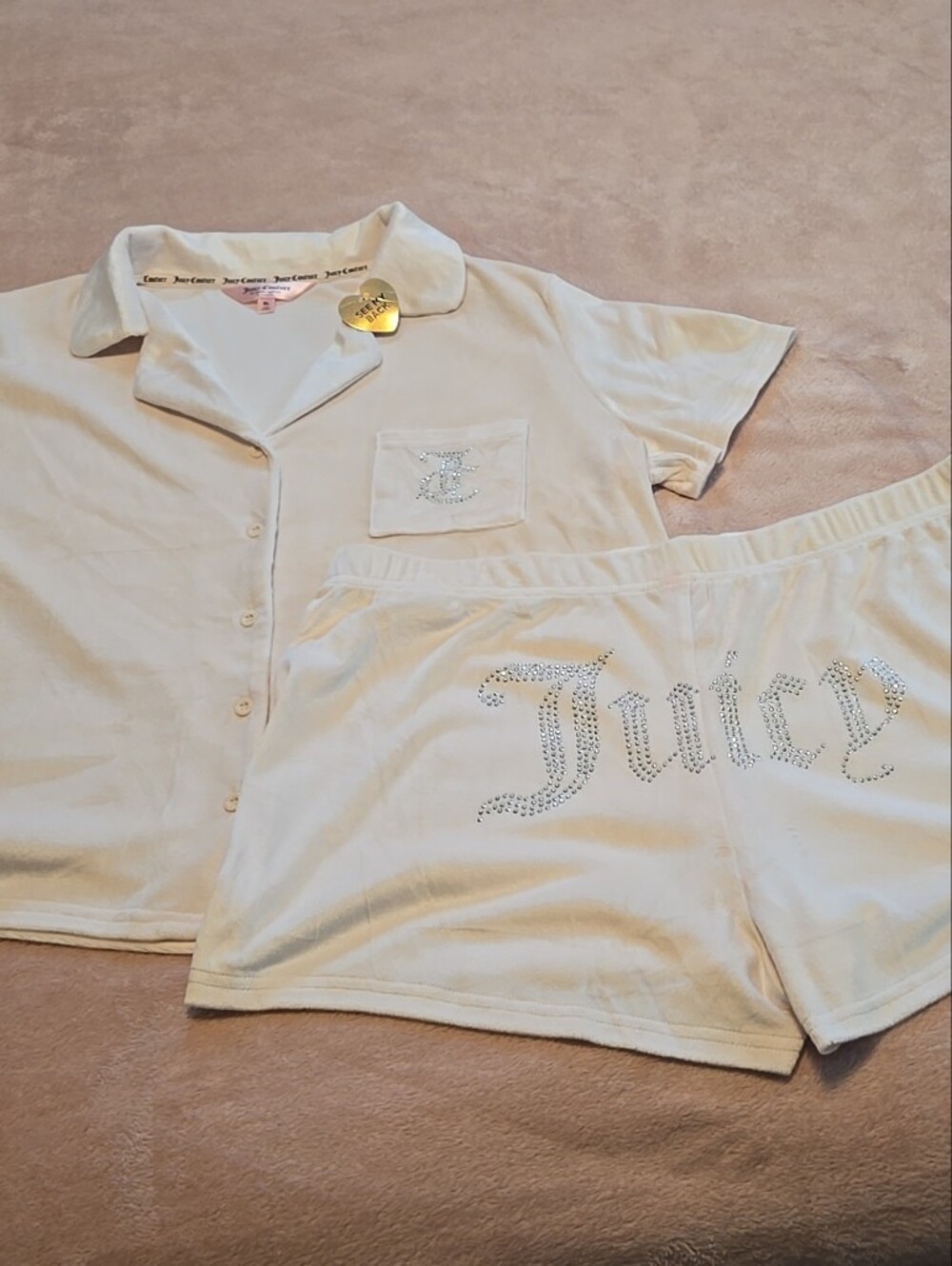 Juicy Couture NWT Women's Cream Velour Pajama Short Set Rhinestone Script Sz XL